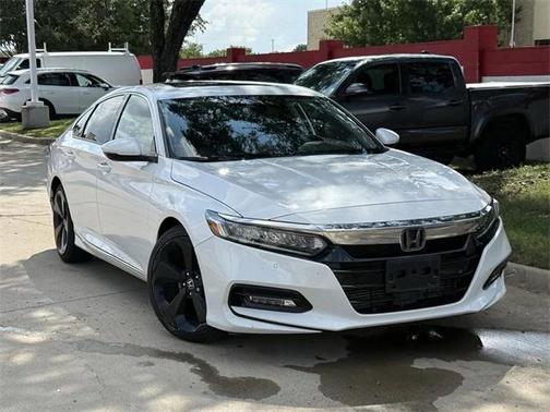 2020 Honda Accord Touring 2.0T