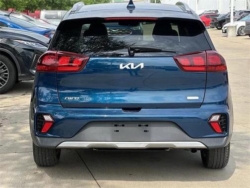 2022 Kia Niro LXS