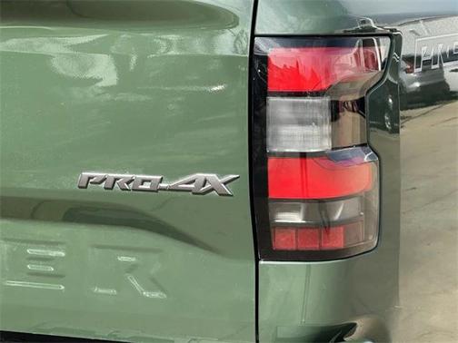 2022 Nissan Frontier PRO-4X