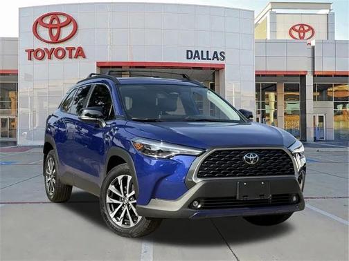 2025 Toyota Corolla Cross XLE