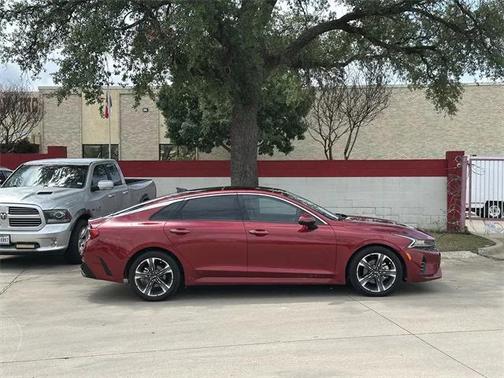 2021 Kia K5 EX