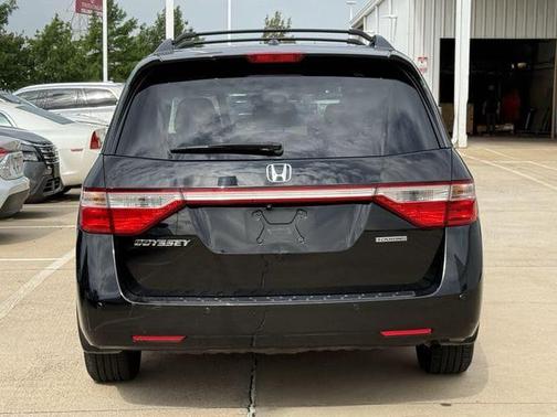 Crystal Black Pearl 2011 Honda Odyssey Touring