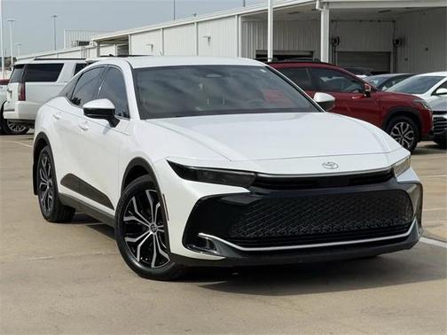 2023 Toyota Crown XLE