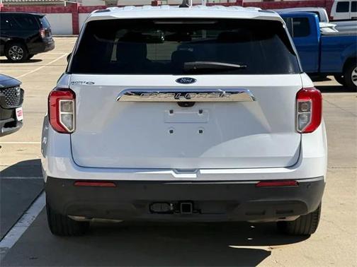 2021 Ford Explorer Base