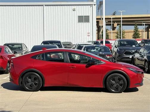 2024 Toyota Prius LE