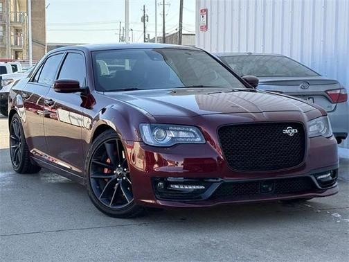 2023 Chrysler 300 C