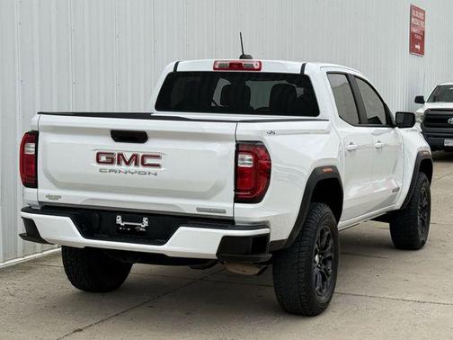 Summit White 2023 GMC Canyon Elevation