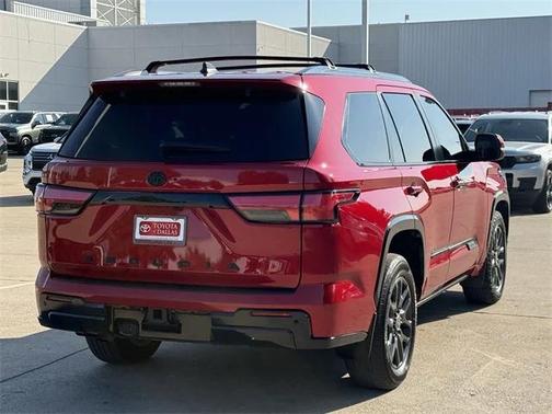 2024 Toyota Sequoia Platinum
