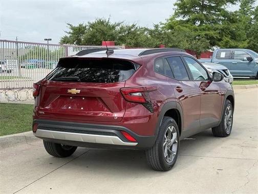 2024 Chevrolet Trax LT
