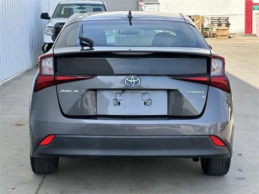 2019 Toyota Prius LE