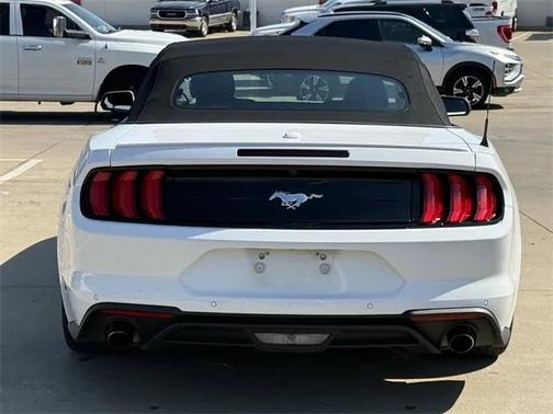 2022 Ford Mustang EcoBoost Premium
