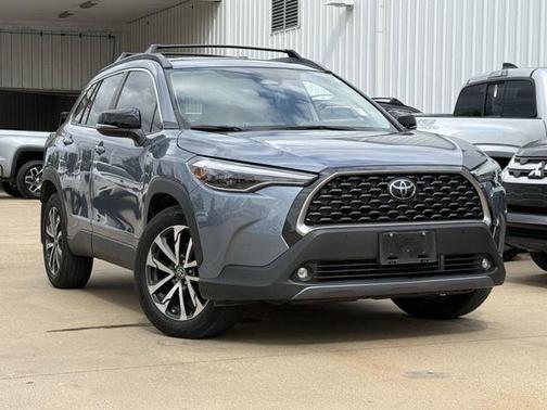 Celestite 2025 Toyota Corolla Cross XLE