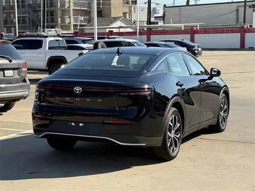 2023 Toyota Crown XLE