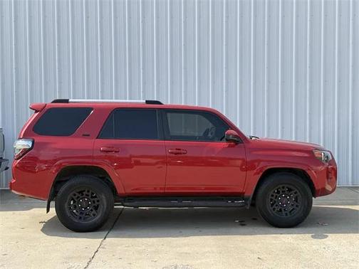 2021 Toyota 4Runner SR5