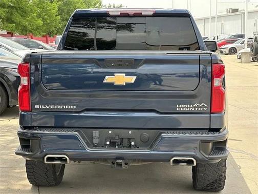 2022 Chevrolet Silverado 1500 High Country