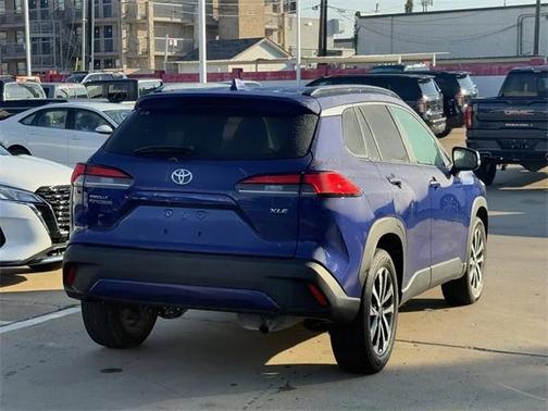 2023 Toyota Corolla Cross XLE