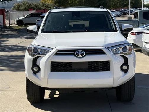 2023 Toyota 4Runner SR5