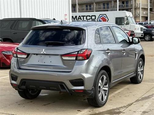 2023 Mitsubishi Outlander Sport SE
