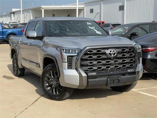 2022 Toyota Tundra Platinum