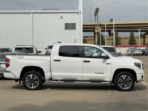 2020 Toyota Tundra SR5