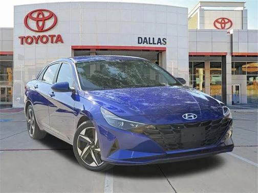 2023 Hyundai ELANTRA SEL