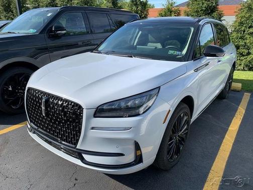 Crystal White 2025 Lincoln Corsair Premiere