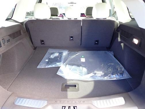 2026 Lincoln Nautilus Black Label