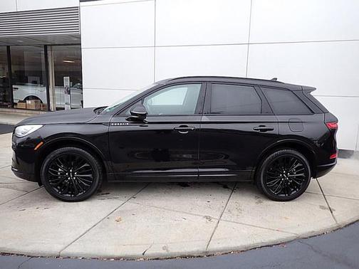 2025 Lincoln Corsair Reserve