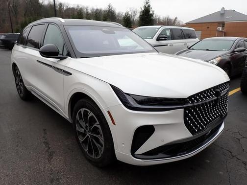 2024 Lincoln Nautilus Reserve