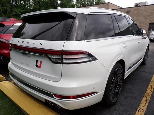 2022 Lincoln Aviator Black Label AWD
