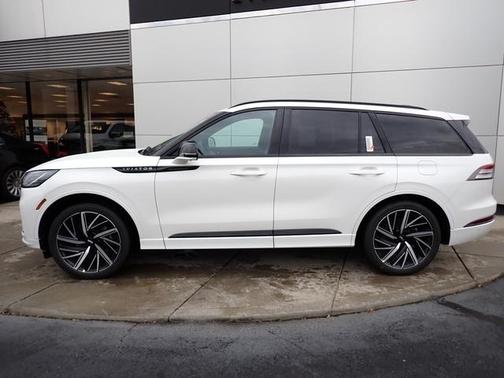 2025 Lincoln Aviator Black Label AWD