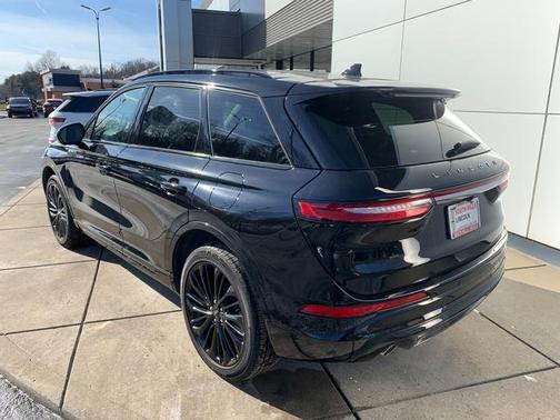 2025 Lincoln Corsair Reserve