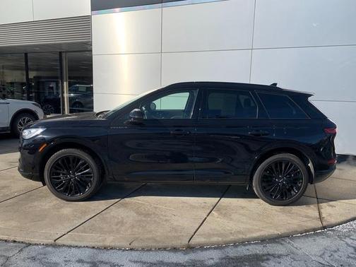 2025 Lincoln Corsair Reserve