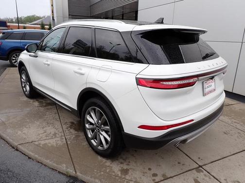 2022 Lincoln Corsair Standard