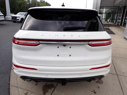 2025 Lincoln Corsair Premiere