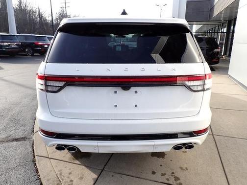 2025 Lincoln Aviator Reserve AWD