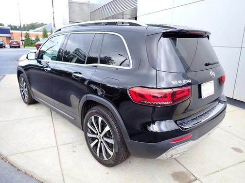 2022 Mercedes-Benz GLB 250 Base 4MATIC
