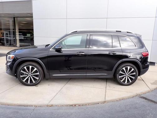 2022 Mercedes-Benz GLB 250 Base 4MATIC