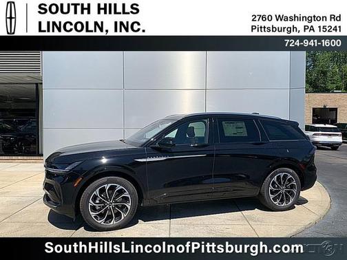 Infinite Black Metallic 2026 Lincoln Nautilus Reserve