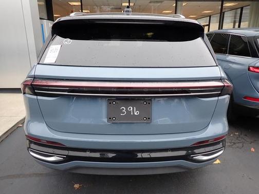 2025 Lincoln Nautilus Reserve