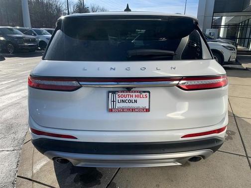 2025 Lincoln Corsair Premiere