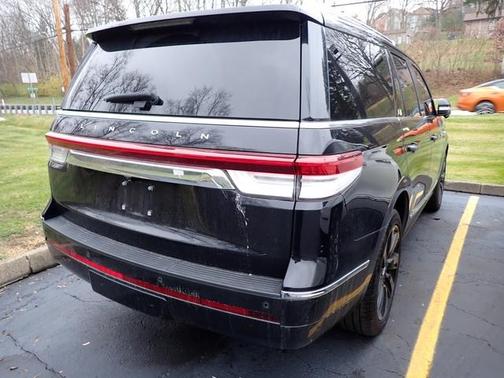 2023 Lincoln Navigator Reserve