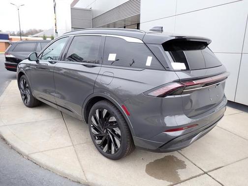 2025 Lincoln Nautilus Black Label