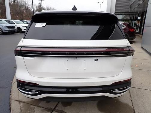 2026 Lincoln Nautilus Black Label