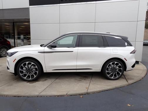 2026 Lincoln Nautilus Black Label