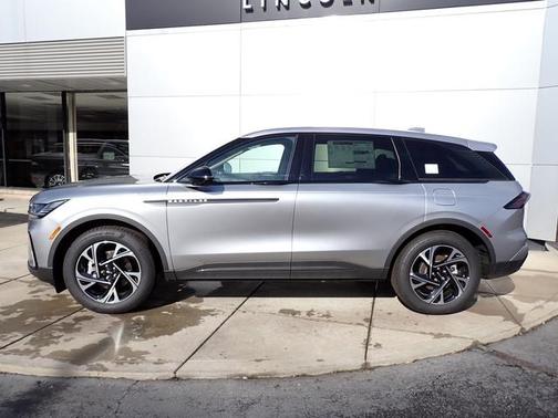 2025 Lincoln Nautilus Premiere