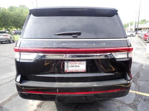 2024 Lincoln Navigator Premiere