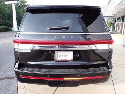 2024 Lincoln Navigator Premiere