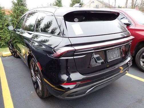 2025 Lincoln Nautilus Reserve