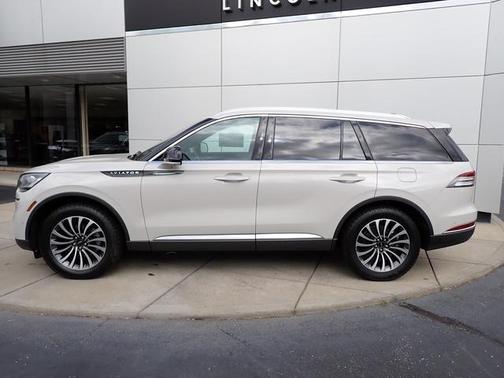 2023 Lincoln Aviator Reserve AWD
